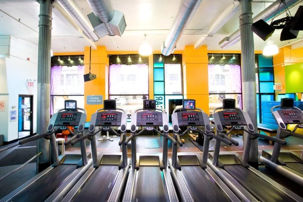Treadmills in a membership gym