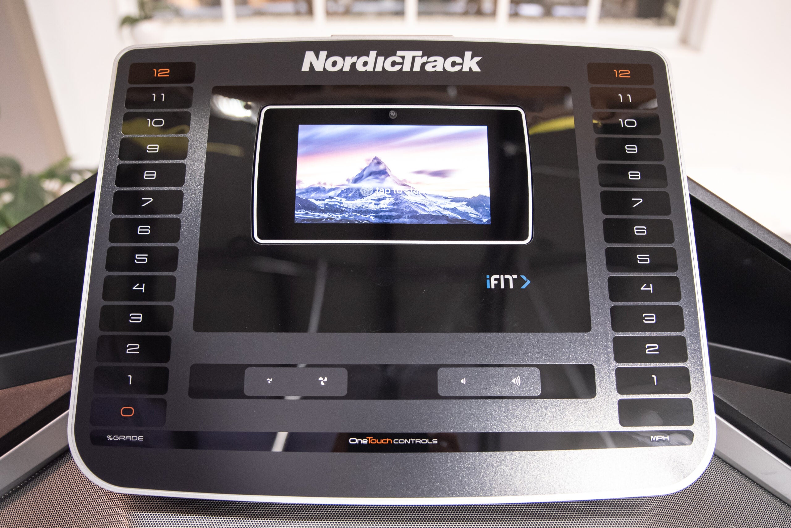 NordicTrack EXP 7i 7-inch HD Touchscreen