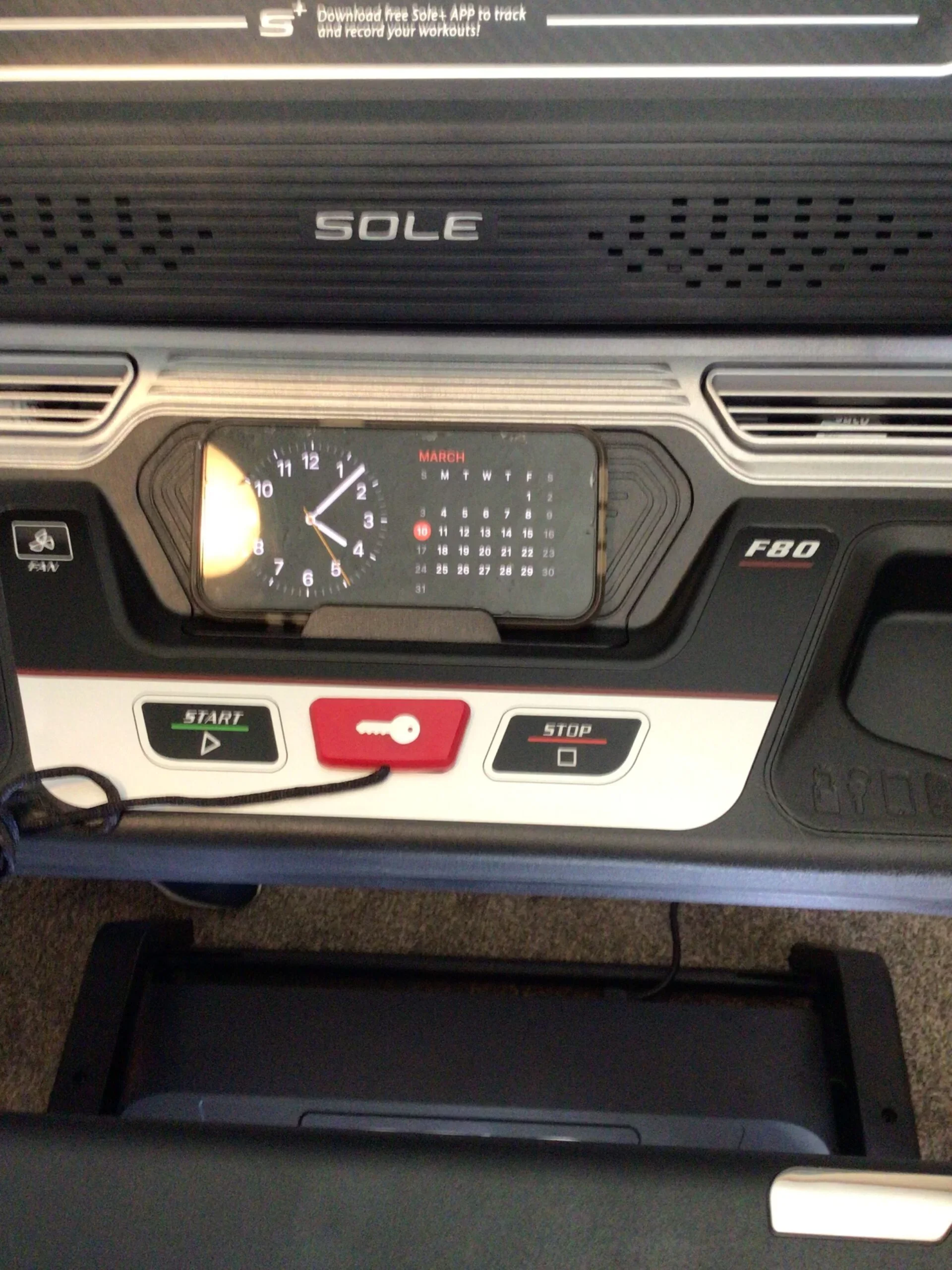 Sole f80 tablet holder online